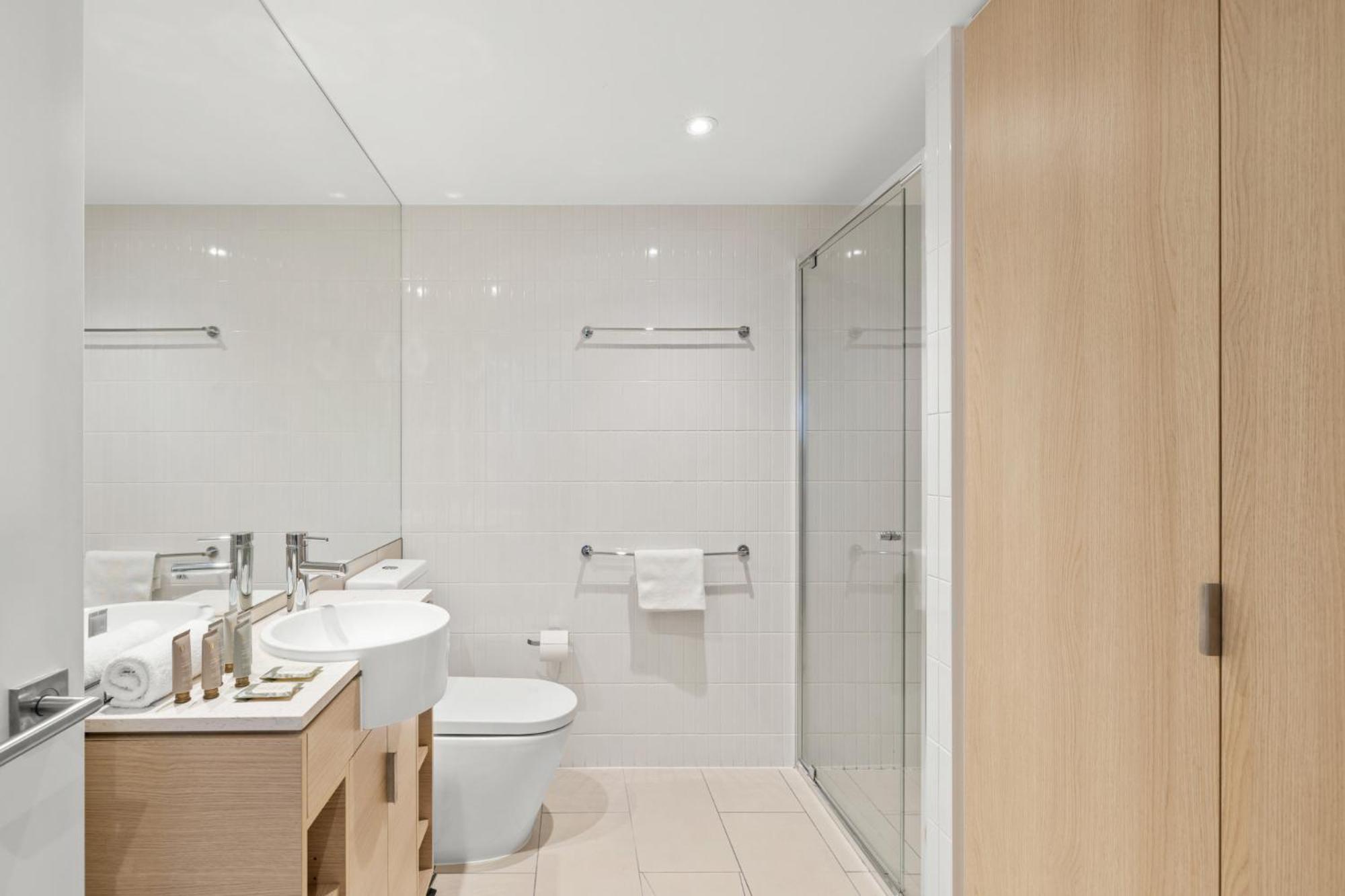 Broadbeach 1-bed With Pool Gym Walk To The Apartment